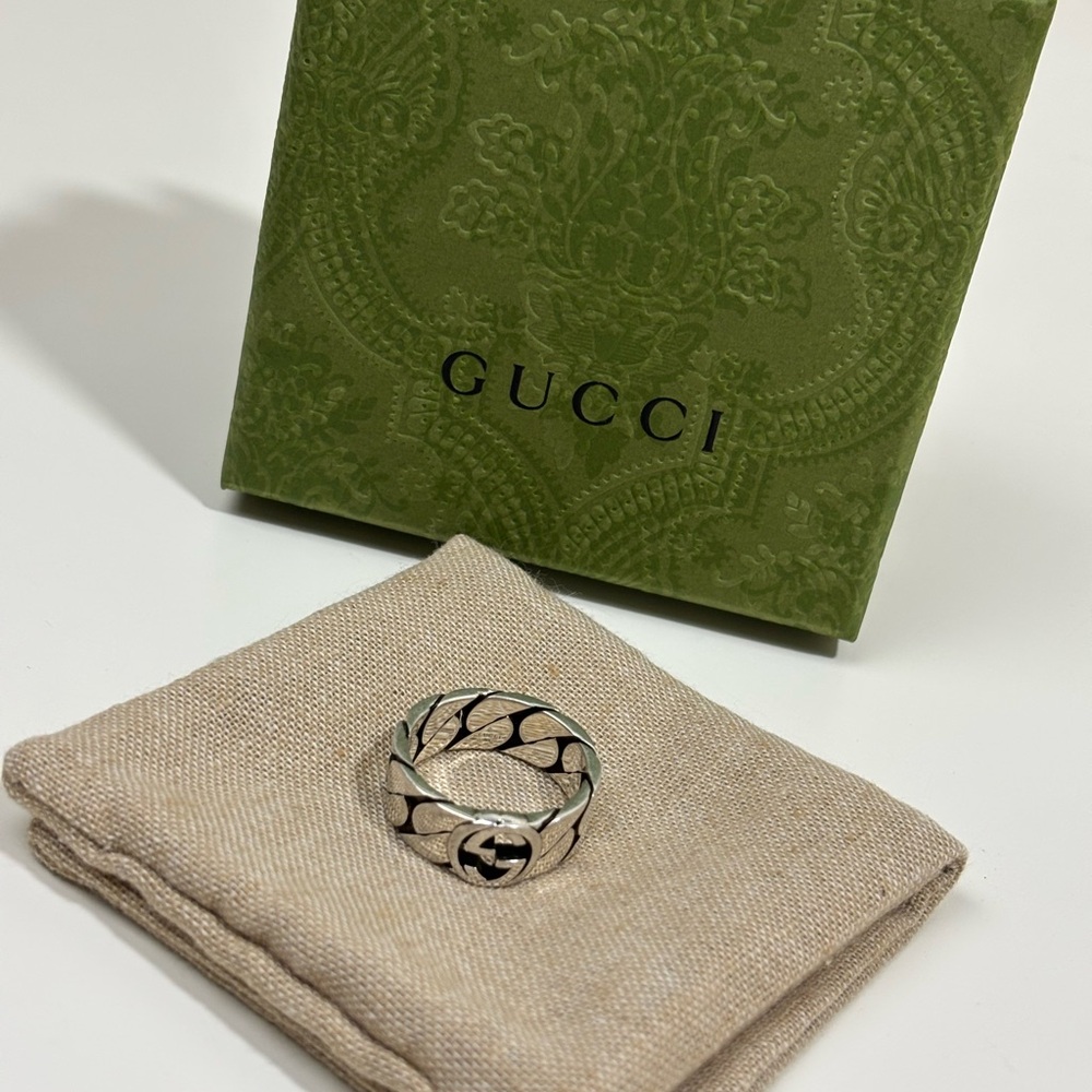 Gucci Interlocking G Silver Ring - image 7